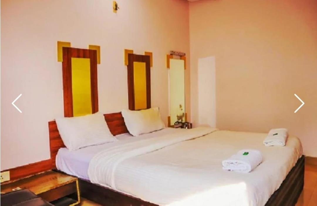 Hotel Laxmi Residency Lonavala Exterior foto
